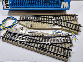 boite de 2 aiguillages électrique 1 D & 1 G voie M occasion 3 rails    HO 1/87   Réf: 5202   MARKLIN   LT3D-289