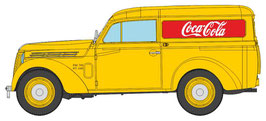 Voiture Renault JUVAQUATRE Fourgon tôlé Jaune "COCA-COLA"  Réf : CB-206 REE