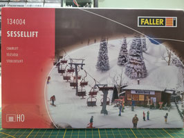 télésièges  HO 1/87  Réf 134004  FALLER