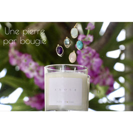 Bougie parfumée violette 130g