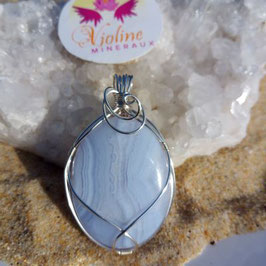 agate dentelle bleue, cabochon pendentif fait main