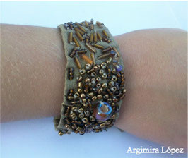 Pulseras con abalorios de cristal