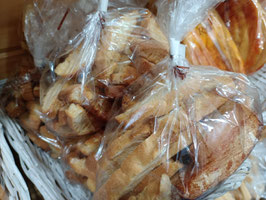 ER. BOLSA DE PAN TOSTADO
