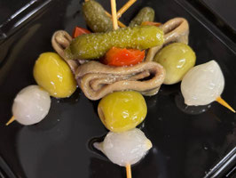 AM. GILDA CON ANCHOA (ELABORACIÓN PROPIA)