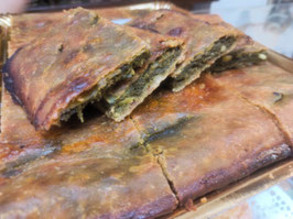 PA. COCA ESPINACAS CON PIÑONES "PANADERÍA MACIÁN"