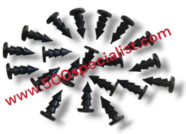 KIT 20 CHIODINI MORBIDI (IN GOMMA) FISSAGGIO TAPPETI PIANALI O MOQUETTE FIAT 500
