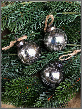 Kerstbal glas grijs craquelé 5 cm