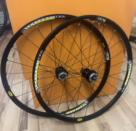 26" Mavic UST Tubeless Disc Laufradsatz NEU!