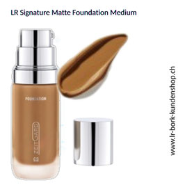 LR Signature Matte Foundation Medium