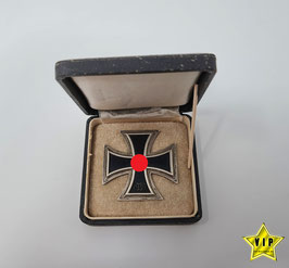 Eisernes Kreuz 1939 1. Klasse im Etui  " 100 "