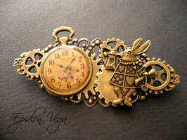 Broche Alice in Wonderland