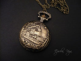 Montre pendentif locomotive