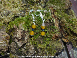 Boucles d'oreilles jade jaune et onyx