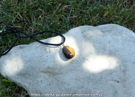 Pendentif oeil du tigre