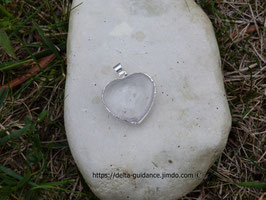 Pendentif de cristal de Quartz forme de coeur