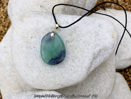Pendentif fluorine ou fluorite