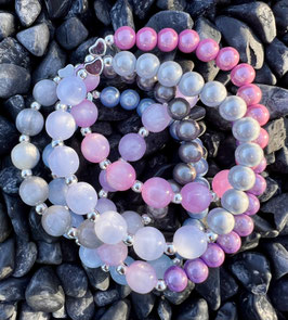 Klassisches Perlenarmband (8 mm) mit Harzperlen im Mix 10 mm / 4 mm