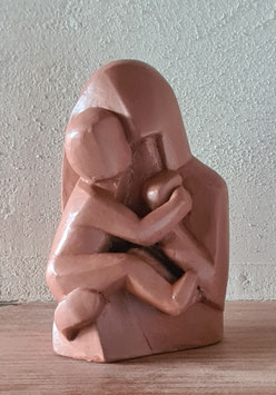 Sculpture en terre "Vierge à l'enfant ou Vierge qui réconforte"