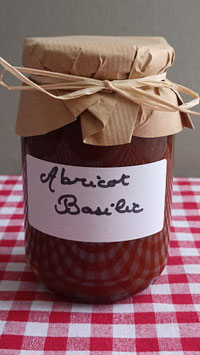 Confiture d'abricots du Roussillon au basilic