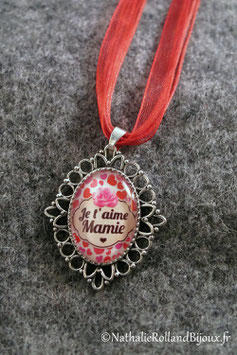 Collier "je t'aime Mamie"