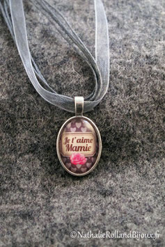 Collier "je t'aime Mamie"