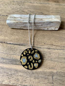 Leo-Print Kette aus Holz "Black Leo"