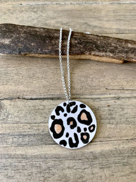 Leo-Print Kette aus Holz "Cool Leo"