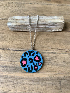 Leo-Print Kette aus Holz "Cool Leo"
