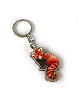 Schlüsselanhänger aus Kirschholz: Roter Panda (sitzend)