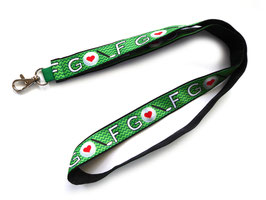 langes Schlüsselband "Golf Herz" in schwarz grün rot weiß
