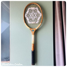 Raquette de Tennis Vintage Revalorisée « Dentelle & Rebond »