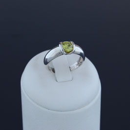 Ring aus 925-Sterlingsilber und Zirkonia