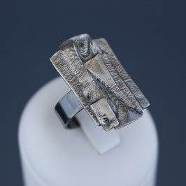 Offener Ring aus geschwärztem 925-Sterlingsilber