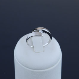 Ring aus rhodiniertem 925-Sterlingsilber und Zirkonia