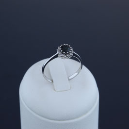 Ring aus rhodiniertem 925-Sterlingsilber, Safir und Zirkonia