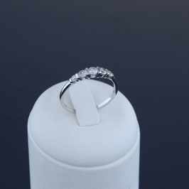 Ring aus rhodiniertem 925-Sterlingsilber und Zirkonia