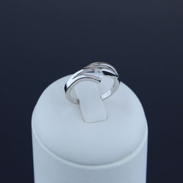 Ring aus rhodiniertem 925-Sterlingsilber und Zirkonia