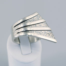 Handgearbeiteter offener Ring aus 925-Sterlingsilber
