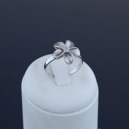 Ring aus rhodiniertem 925-Sterlingsilber und Zirkonia