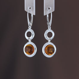 Ohrhänger aus 925-Sterlingsilber und baltischem Bernstein