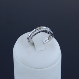 Ring aus rhodiniertem 925-Sterlingsilber und Zirkonia