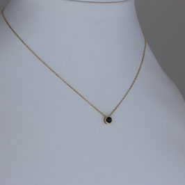 Collier aus 333-Gelbgold und Safir (0,72 ct.)