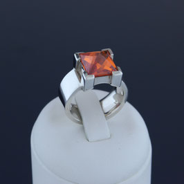 Ring aus 925-Sterlingsilber und Zirkonia