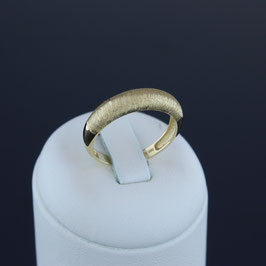 Ring aus 585-Gelbgold