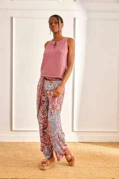 PANTALON VISCOSA ESTAMPADO FLORAL MAGENTA      REF.  GF.SARI