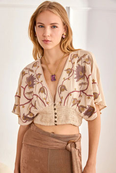 BLUSA VISCOSA BORDADO FLORAL Y EN CINTURILLA NIDO DE ABEJA      REF. GF.RIVA