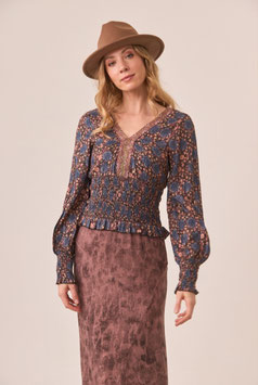 BLUSA ESTAMPADA VISCOSA CINTURA NIDO ABEJA Y DETALLE BORDADO GRAPPE    REF.  GF.ELECTRA