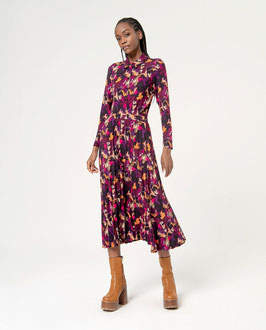 VESTIDO CAMISERO CON VUELO, ESCOTE PICO    REF. 564ALKE711