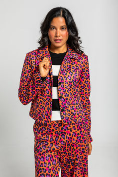 CHAQUETA RECTA CON BOLSILLOS DE ESTAMPADO ANIMAL VERDE "I'M FELINA"     REF. AW251707