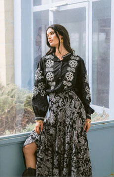 FALDA LARGA VERONA BLANCO Y NEGRO      REF.  J101